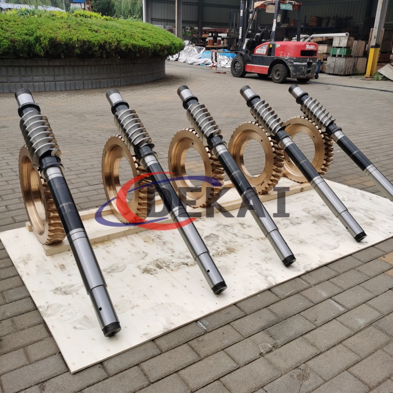 330磨切機(jī)專用蝸輪蝸桿減速機(jī)圓弧圓柱德凱生產(chǎn)制造